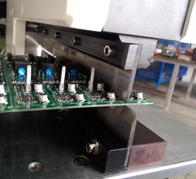 단두대 PCB 커터