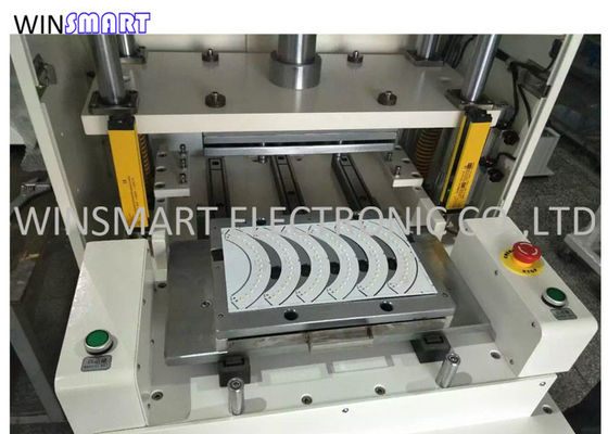 주문 선택적 8-30 톤을 펀칭하는 자동 실린더 드리븐 PCB 디파넬링 기계 online manufacture